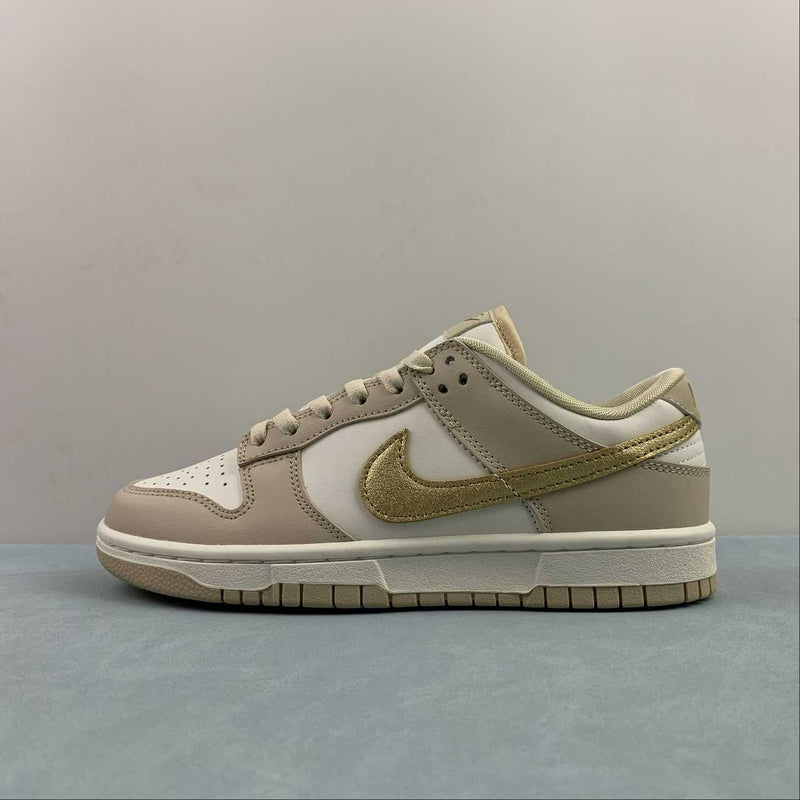 Dunk Low - Phantom Metallic Gold