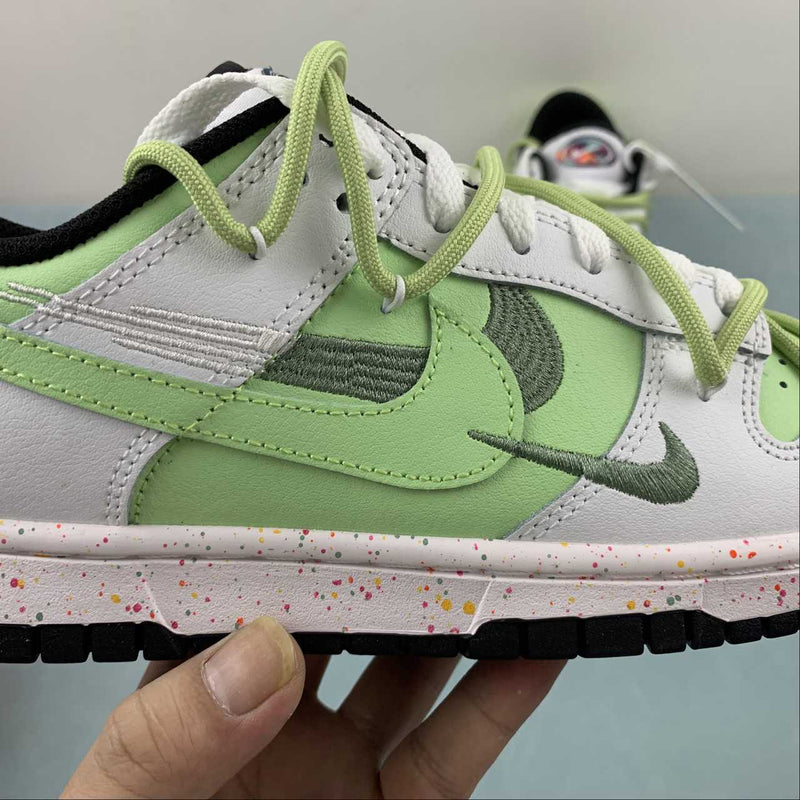 Dunk Low - Multiple Swoosh Green