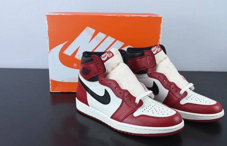 Air Jordan 1 - Chicago Lost & Found