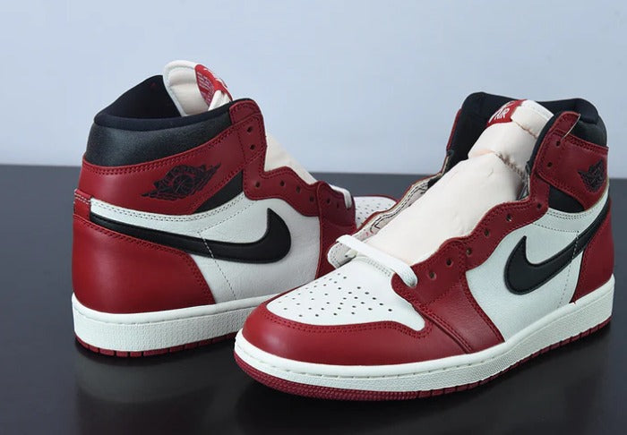 Air Jordan 1 - Chicago Lost & Found