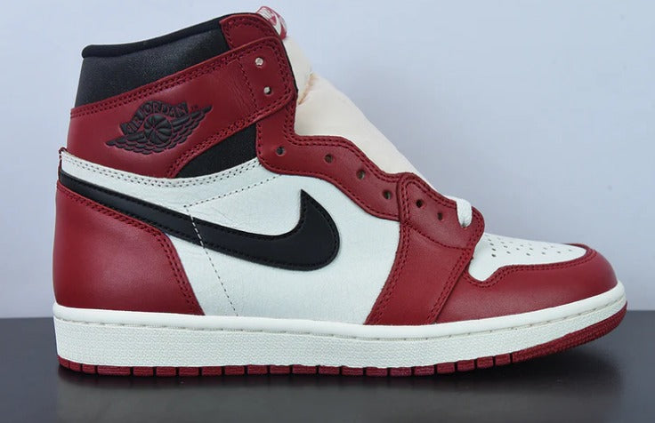 Air Jordan 1 - Chicago Lost & Found