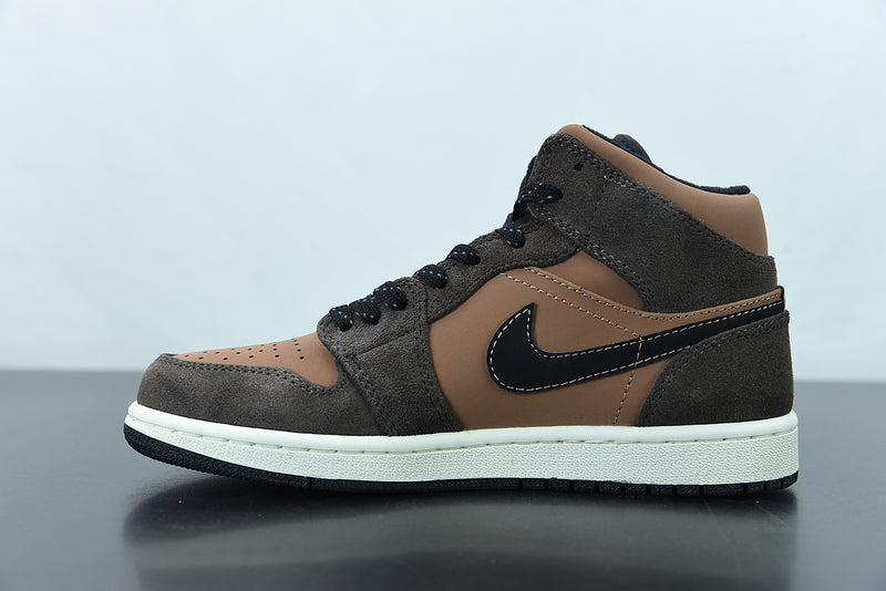 Air Jordan 1 Mid - Dark Chocolate