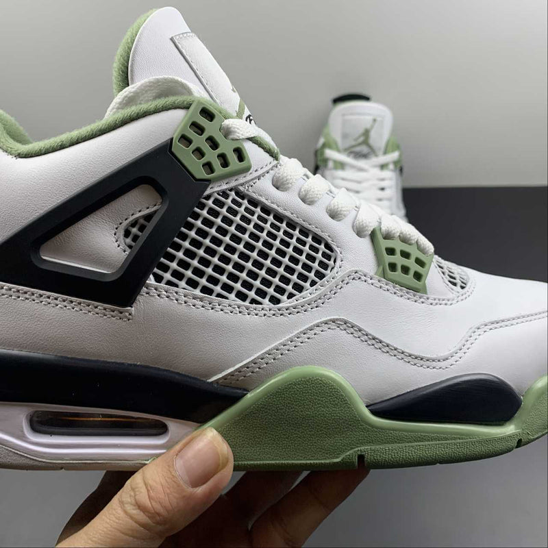 Air Jordan 4 - Seafoam