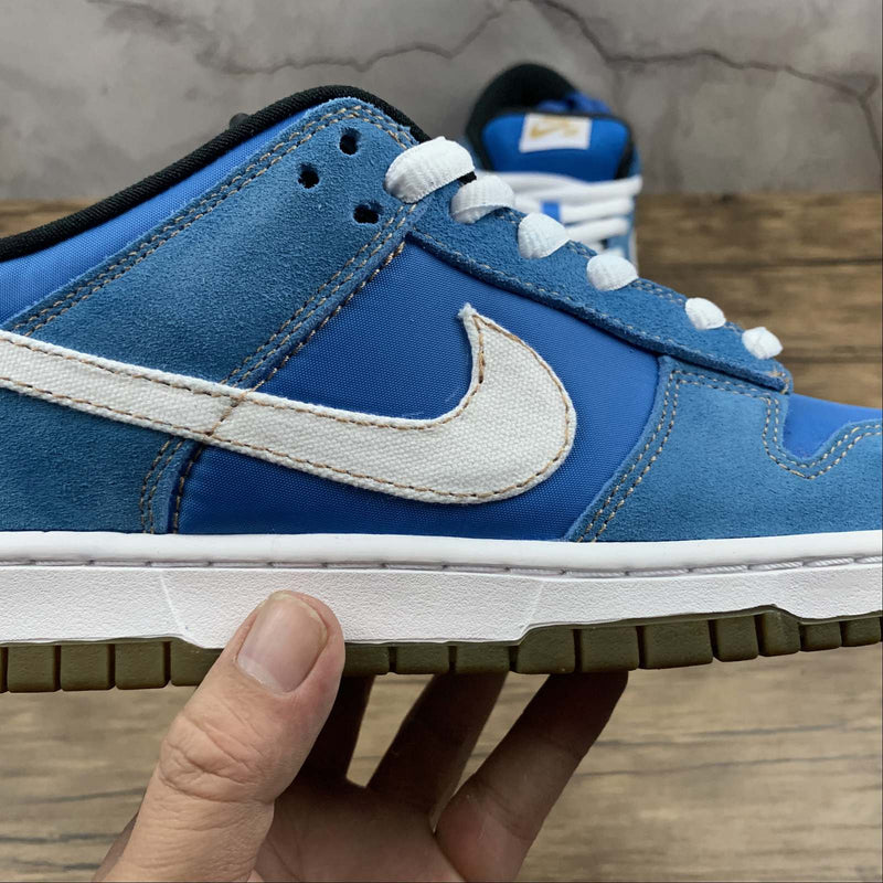 Dunk Low - Street Fighter Chun Li