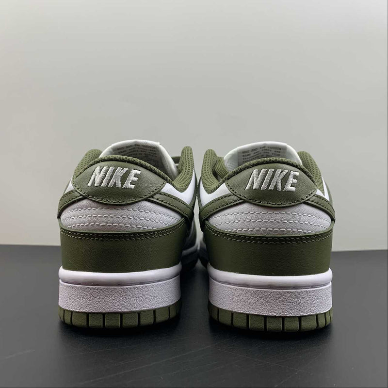 Dunk Low - Medium Olive