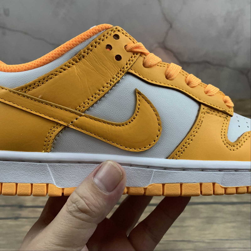 Dunk Low - Laser Orange