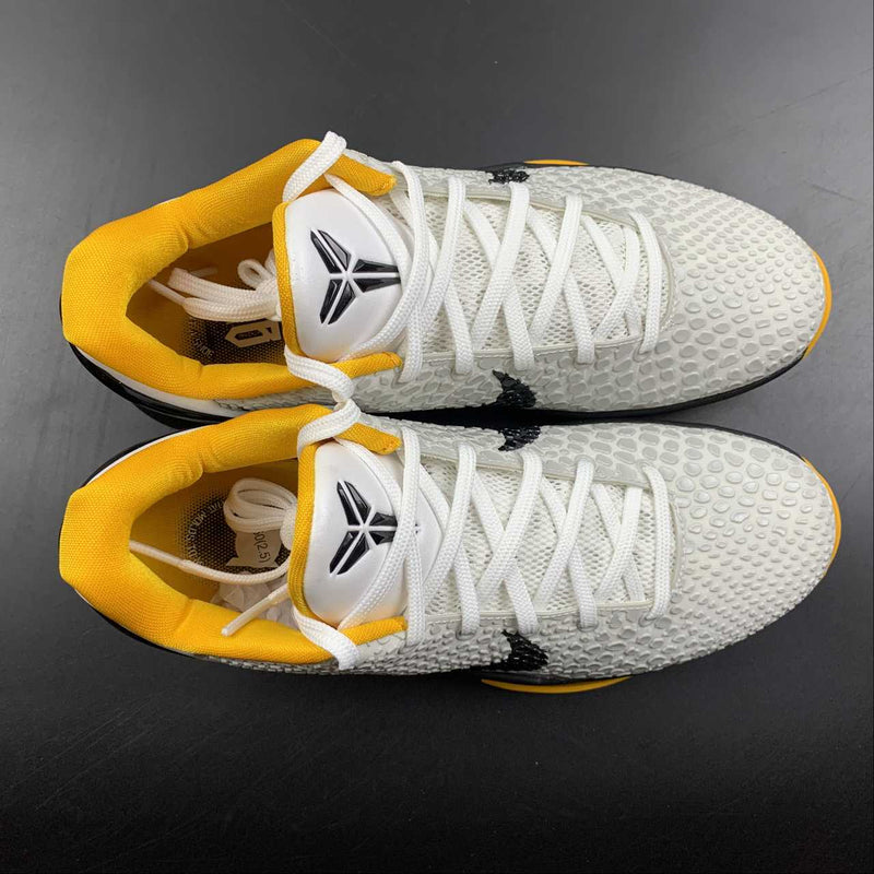 Kobe Bryant 6 - Protro Playoff Pack White Del Sol