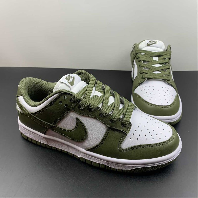 Dunk Low - Medium Olive