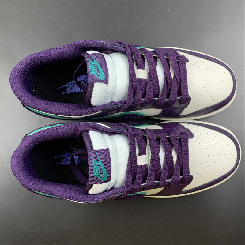 Dunk Low - Chenille Swoosh Sail Grand Purple