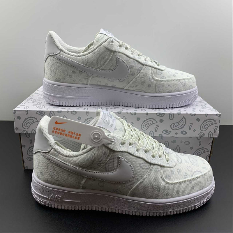 Air Force 1 - White Paisley