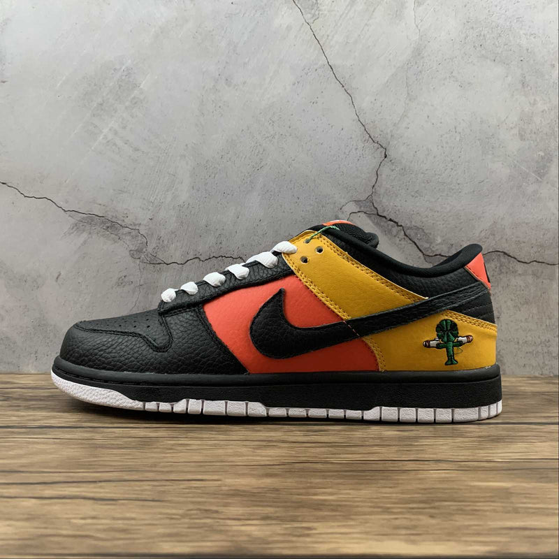 Dunk Low - Raygun