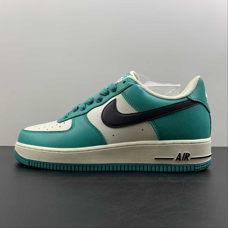 Air Force 1 - SU19 Green White