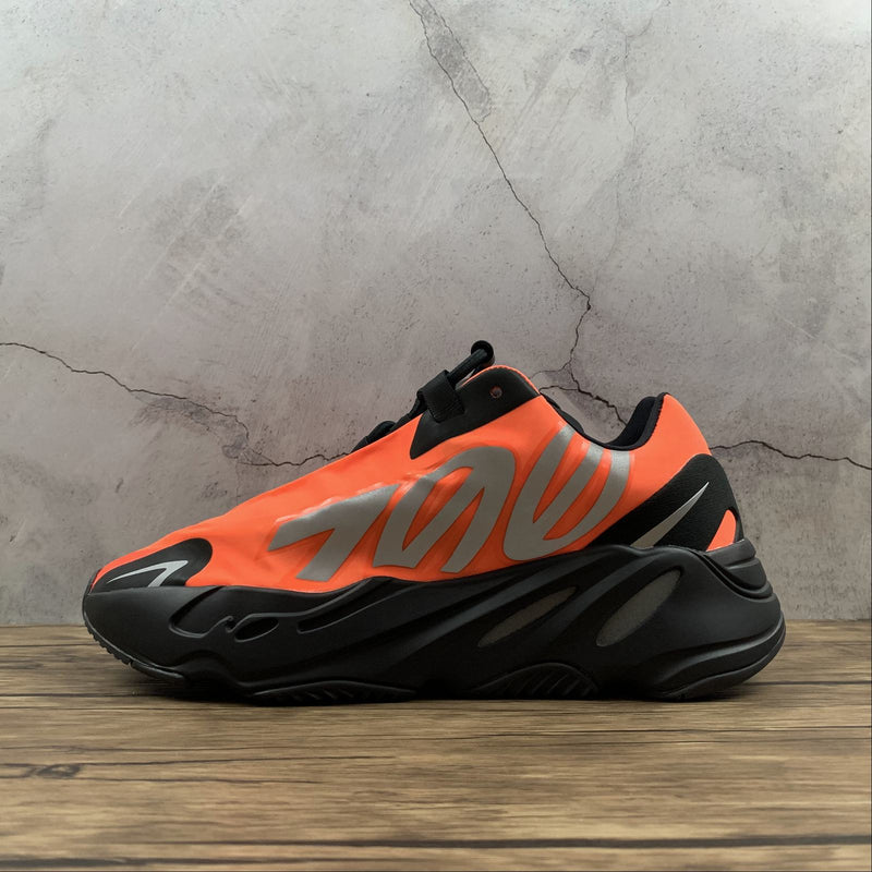 Yeezy Boost 700 - MNVN Orange