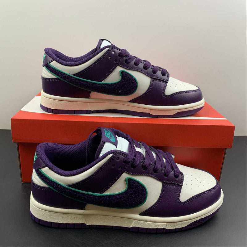 Dunk Low - Chenille Swoosh Sail Grand Purple