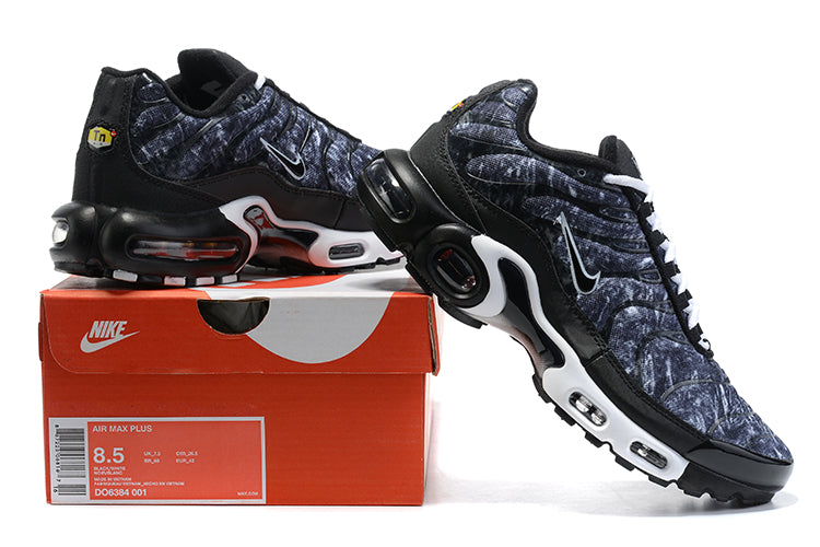 Air Max Plus - Dark Smoke Grey