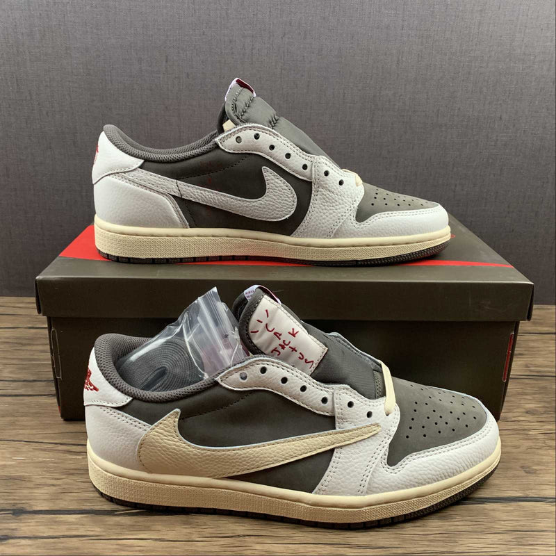 Air Jordan 1 Low - Travis Scott Reverse Mocha