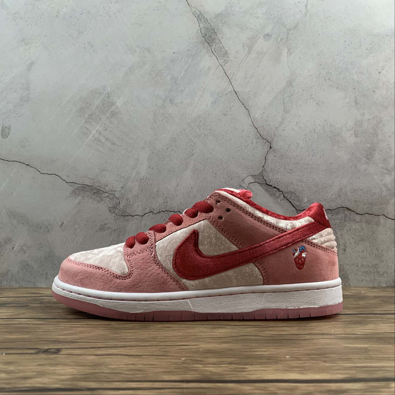 Dunk Low - StrangeLove