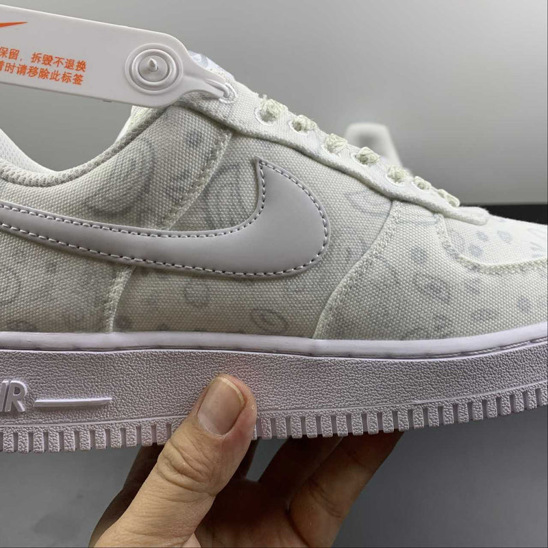 Air Force 1 - White Paisley