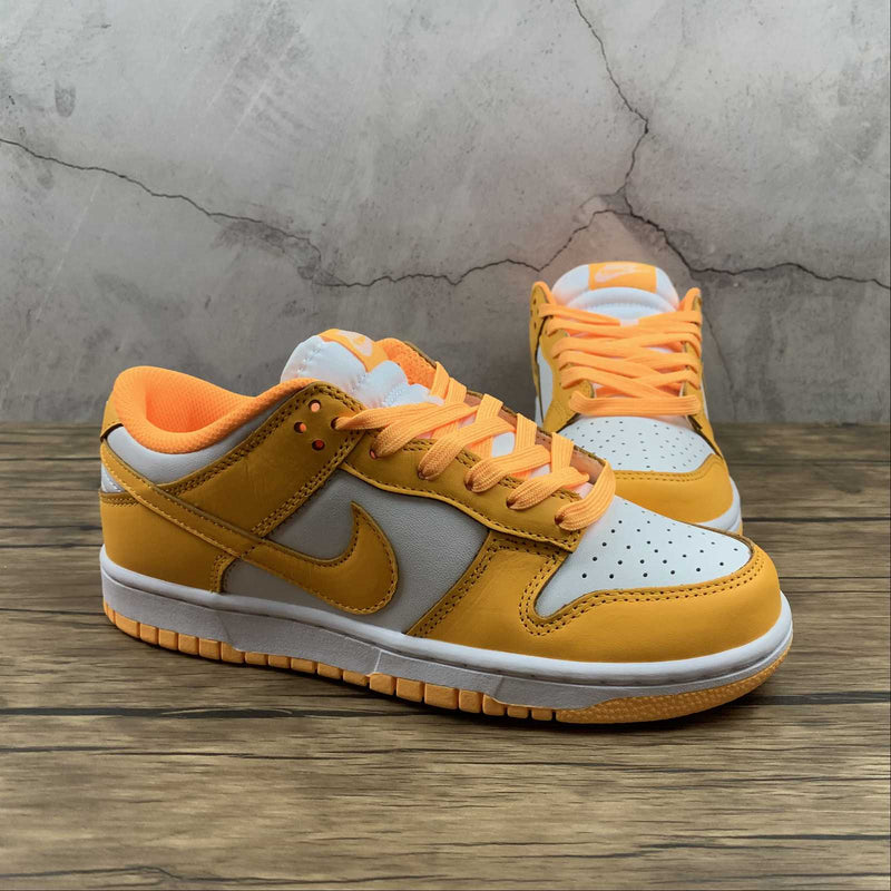 Dunk Low - Laser Orange