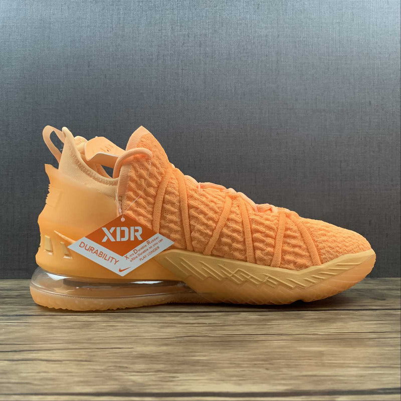 LeBron James 18 - Melon Tint