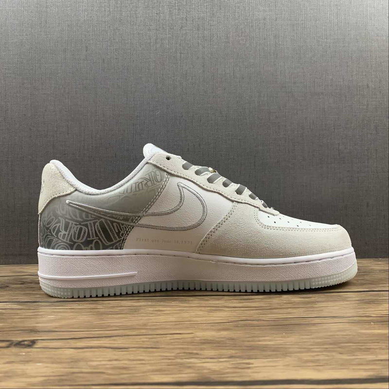 Air Force 1 - White Metallic