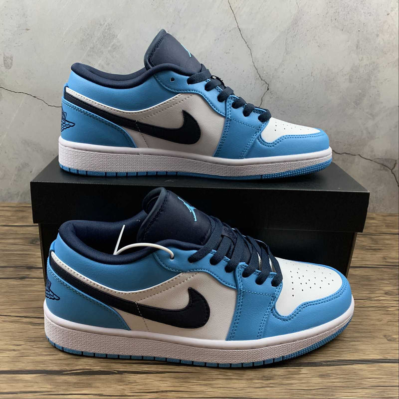 Air Jordan 1 - UNC Black Swoosh