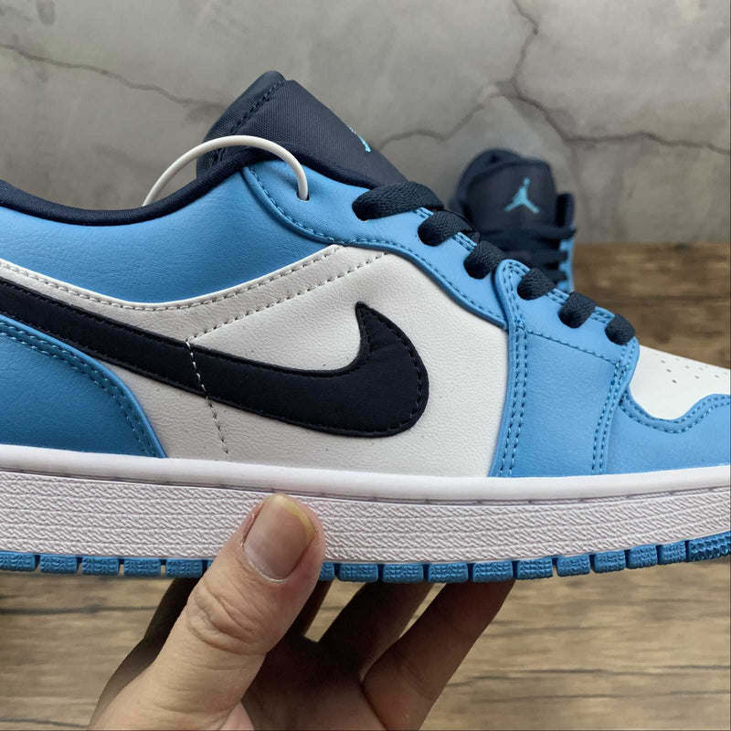 Air Jordan 1 - UNC Black Swoosh