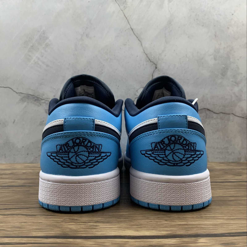 Air Jordan 1 - UNC Black Swoosh