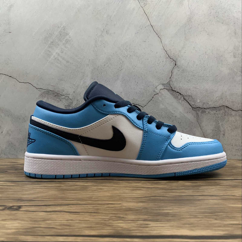 Air Jordan 1 - UNC Black Swoosh