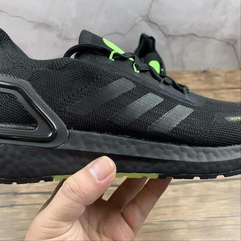 UltraBoost 21 - Black/Green