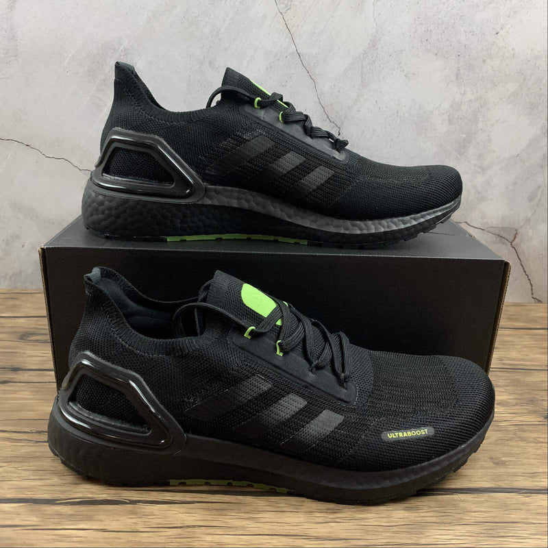 UltraBoost 21 - Black/Green