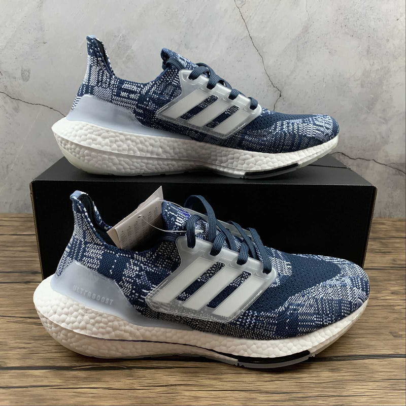 UltraBoost 22 - Prime Blue