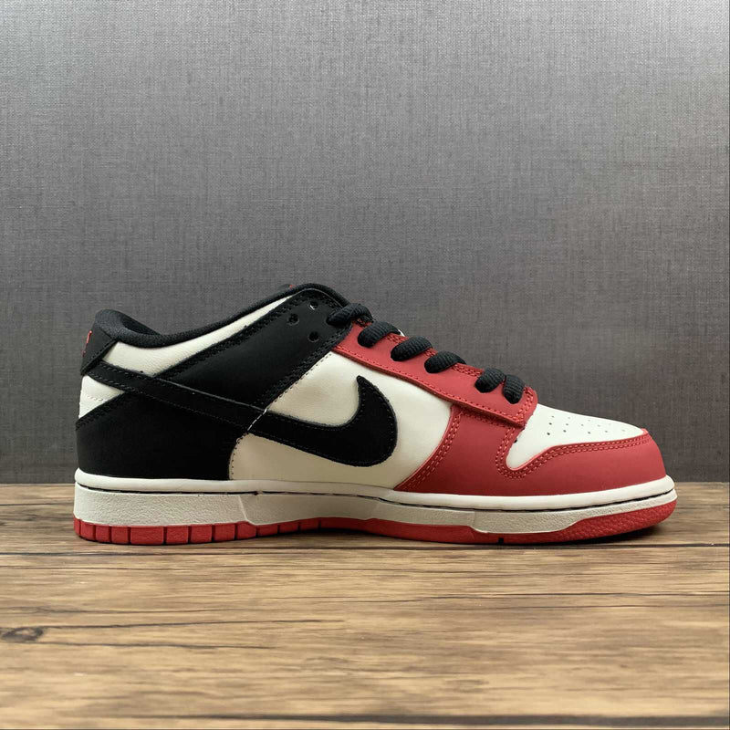 Dunk Low - University Red