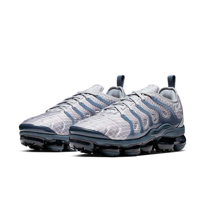 VaporMax Plus - Wolf Grey