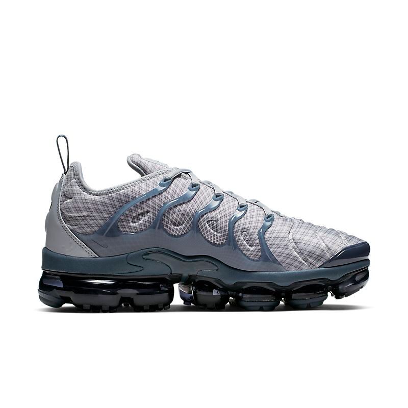 VaporMax Plus - Wolf Grey