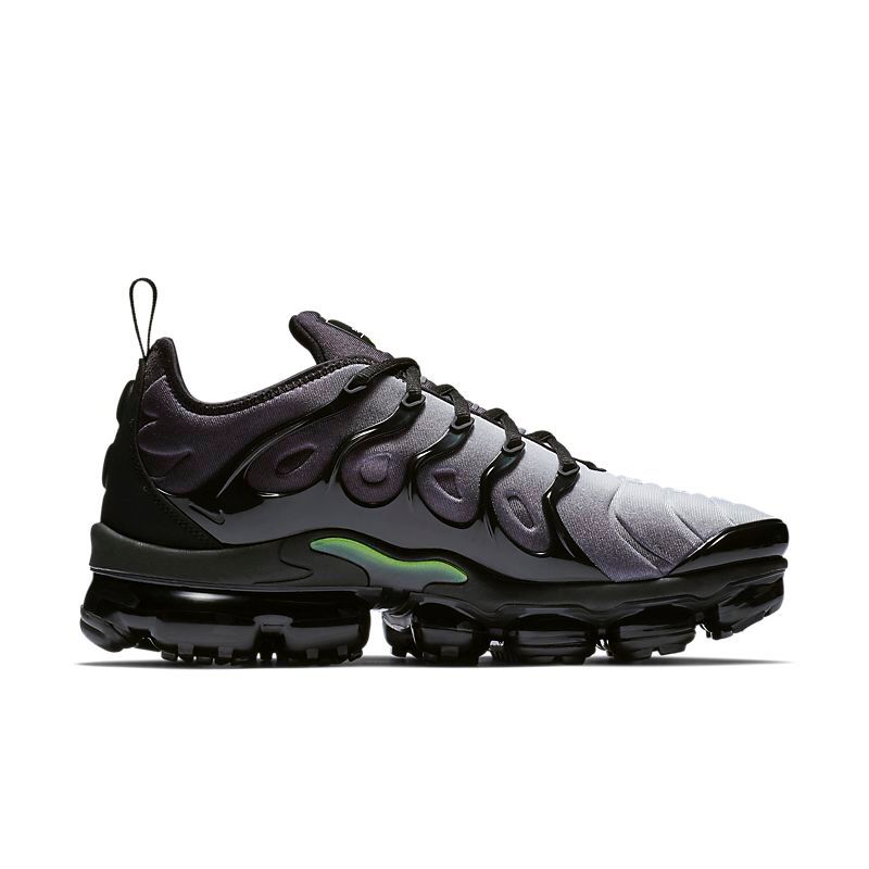 VaporMax Plus - Black Volt