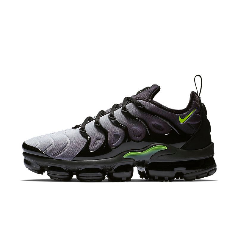 VaporMax Plus - Black Volt