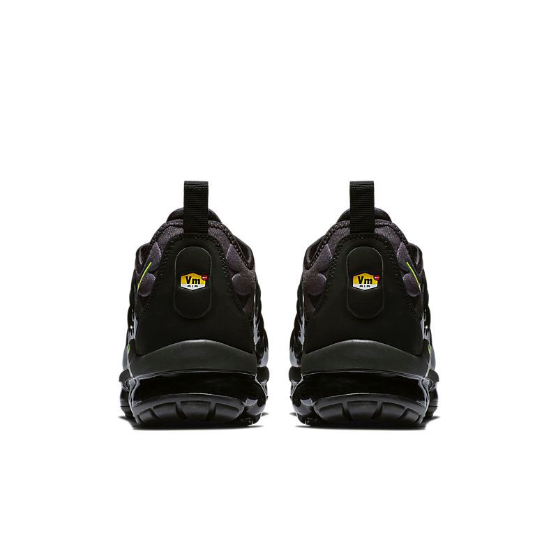 VaporMax Plus - Black Volt