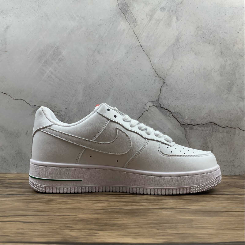 White air store forces with roses