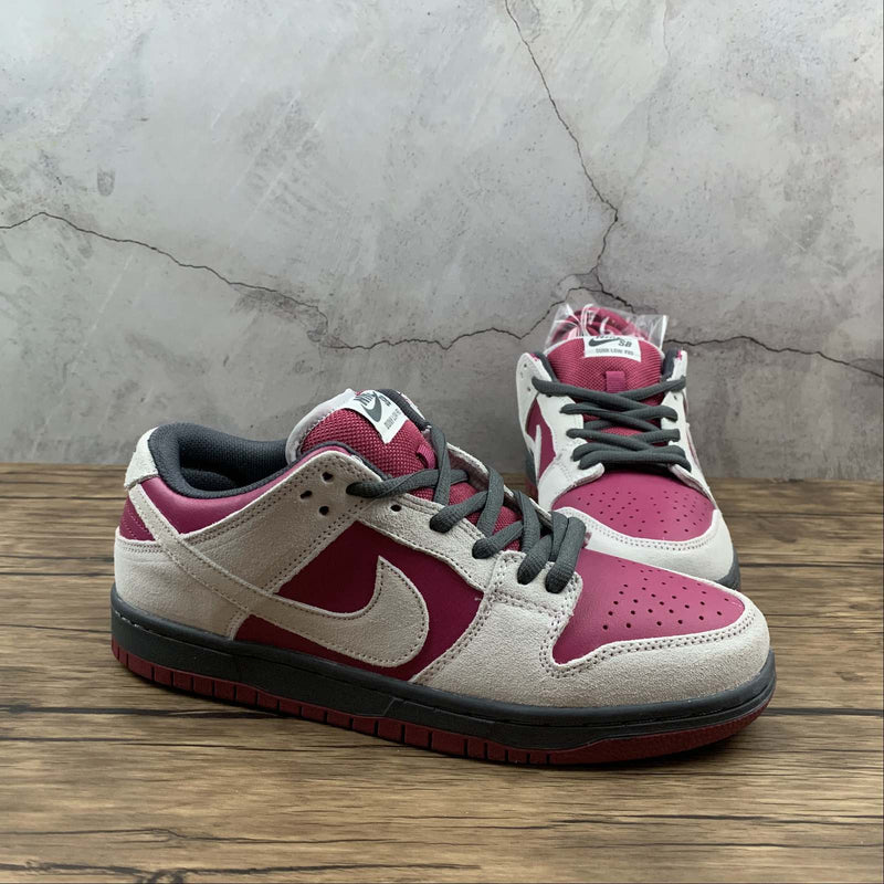 Dunk Low - Atmosphere Grey True Berry