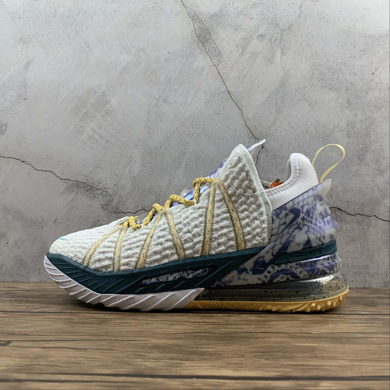 LeBron James 18 - Reflections Flip