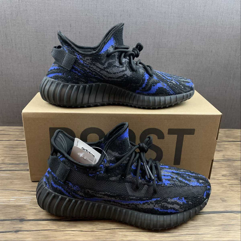 Yeezy Boost 350 V2 - Storm Blue