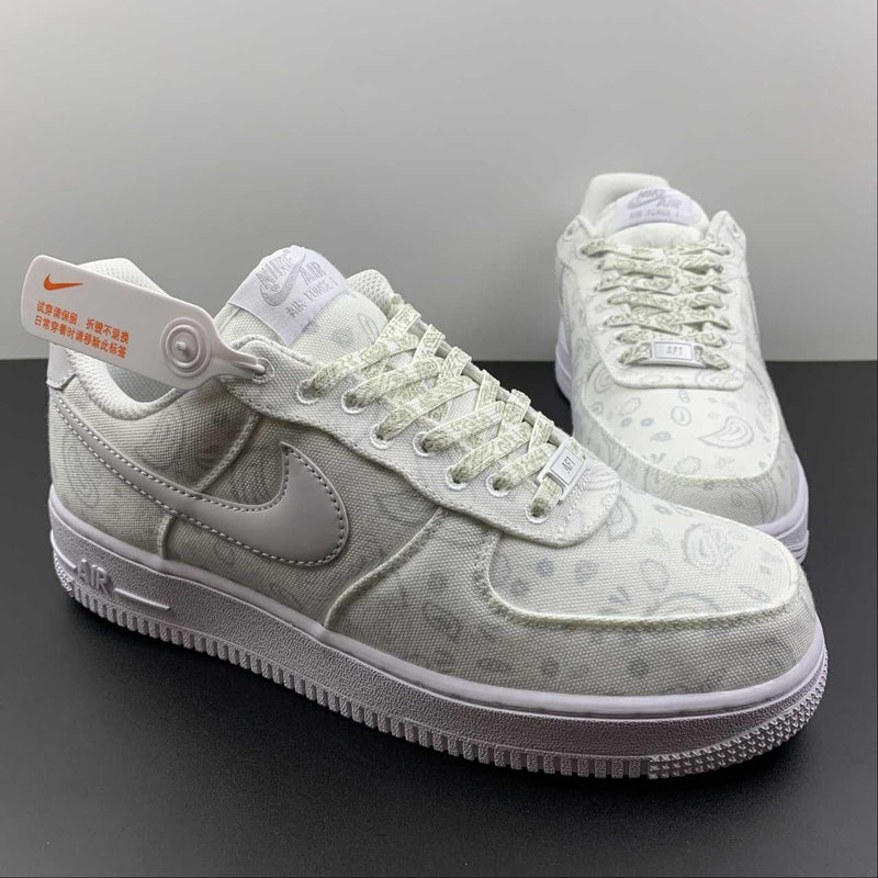 Air Force 1 - White Paisley