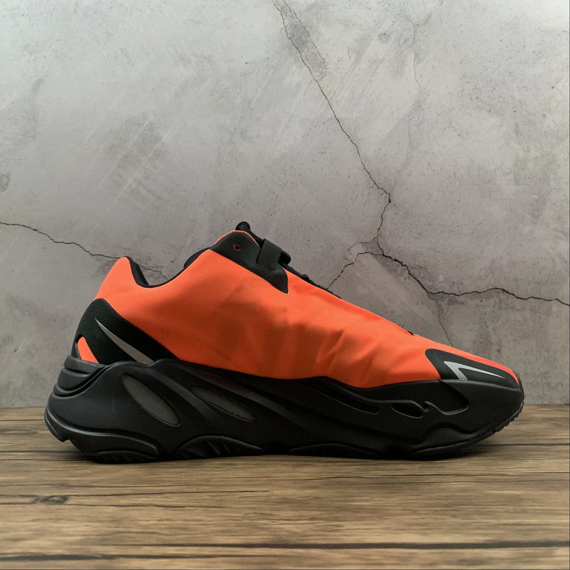 Yeezy Boost 700 - MNVN Orange