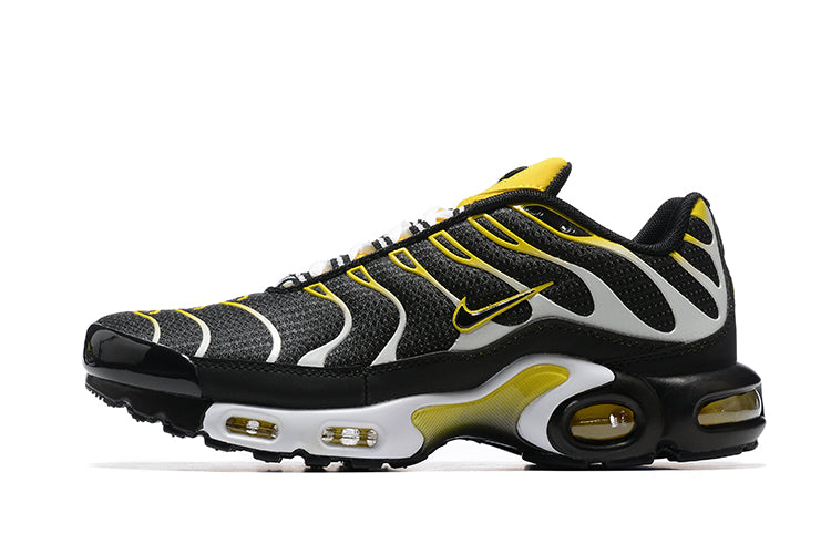 Nike air max plus store black red green yellow