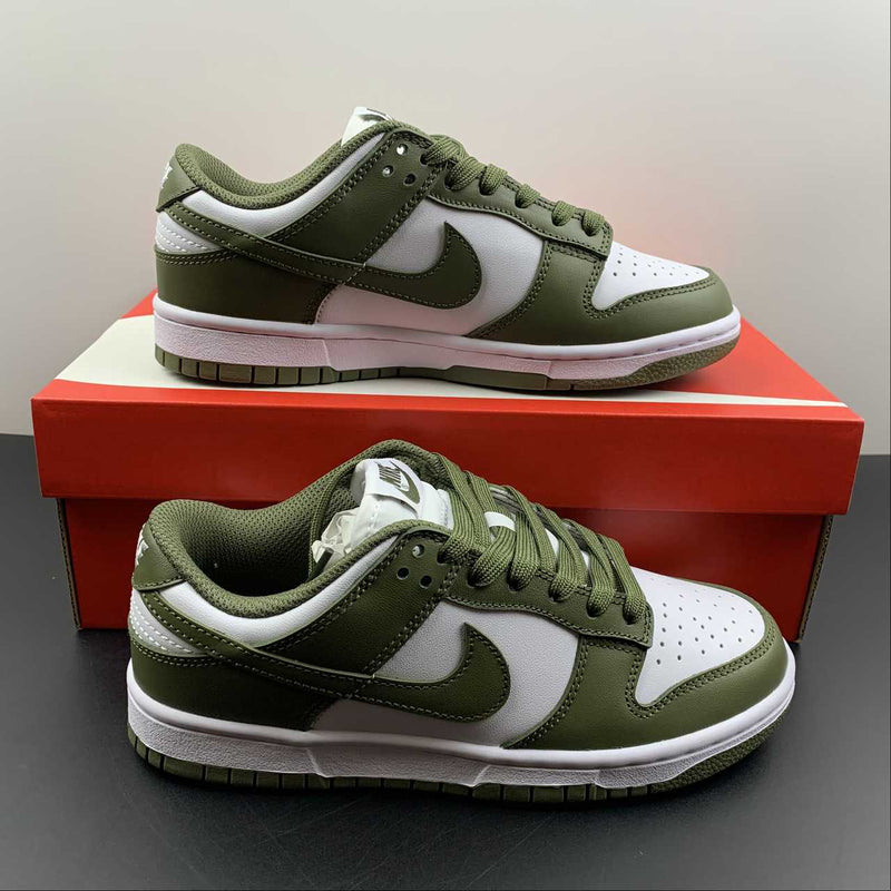 Dunk Low - Medium Olive