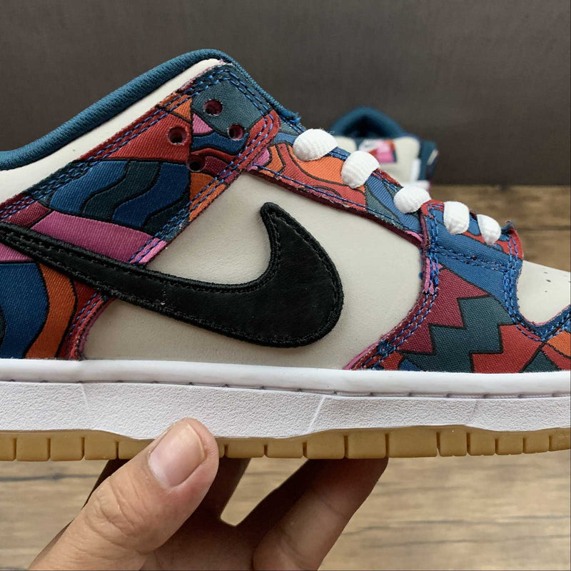 Dunk Low - Parra Abstract Art